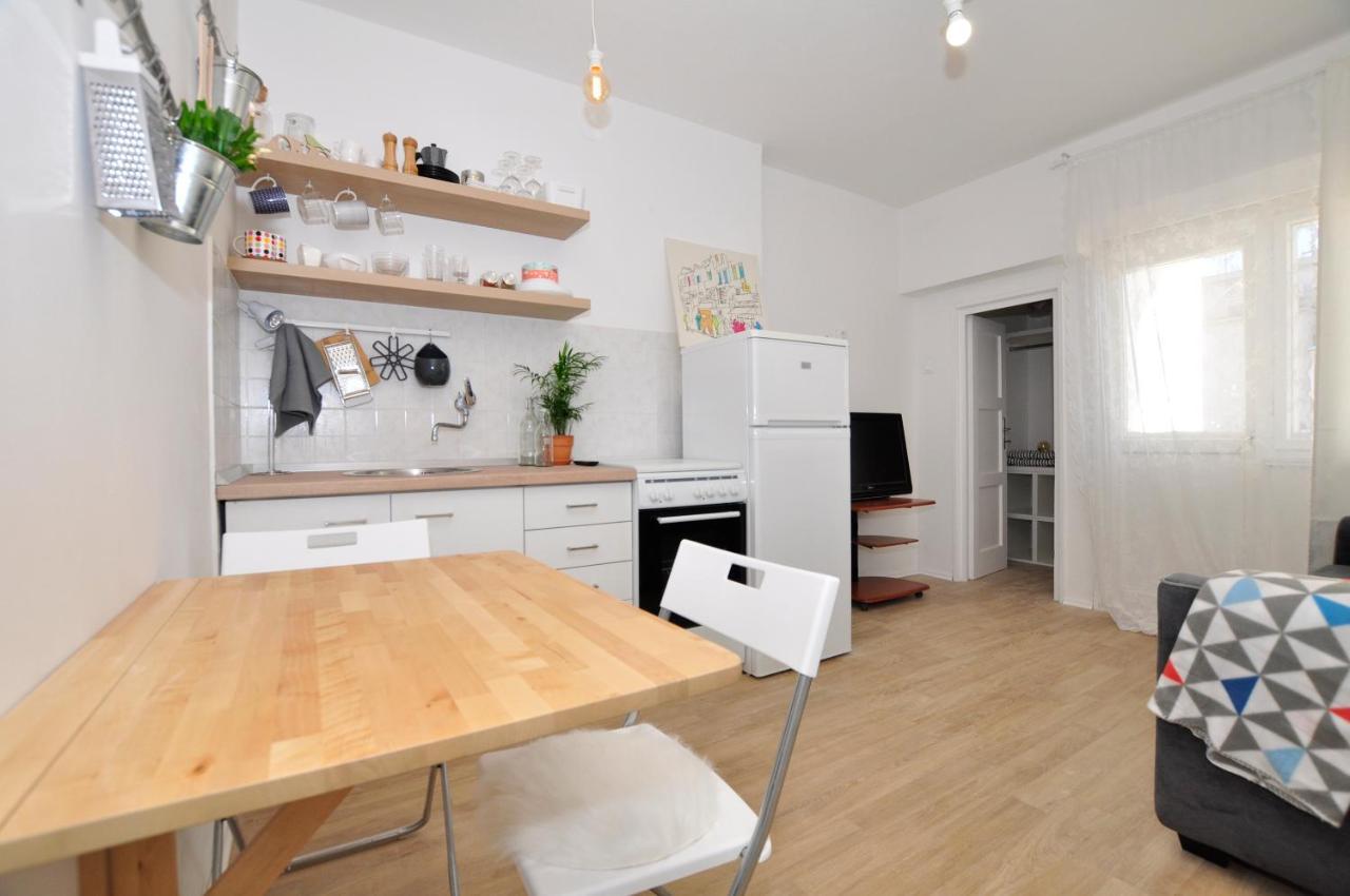 Room & Studio In The Centre Split Kültér fotó